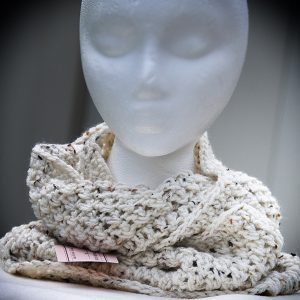 Women’s Crochet Handmade Cowl