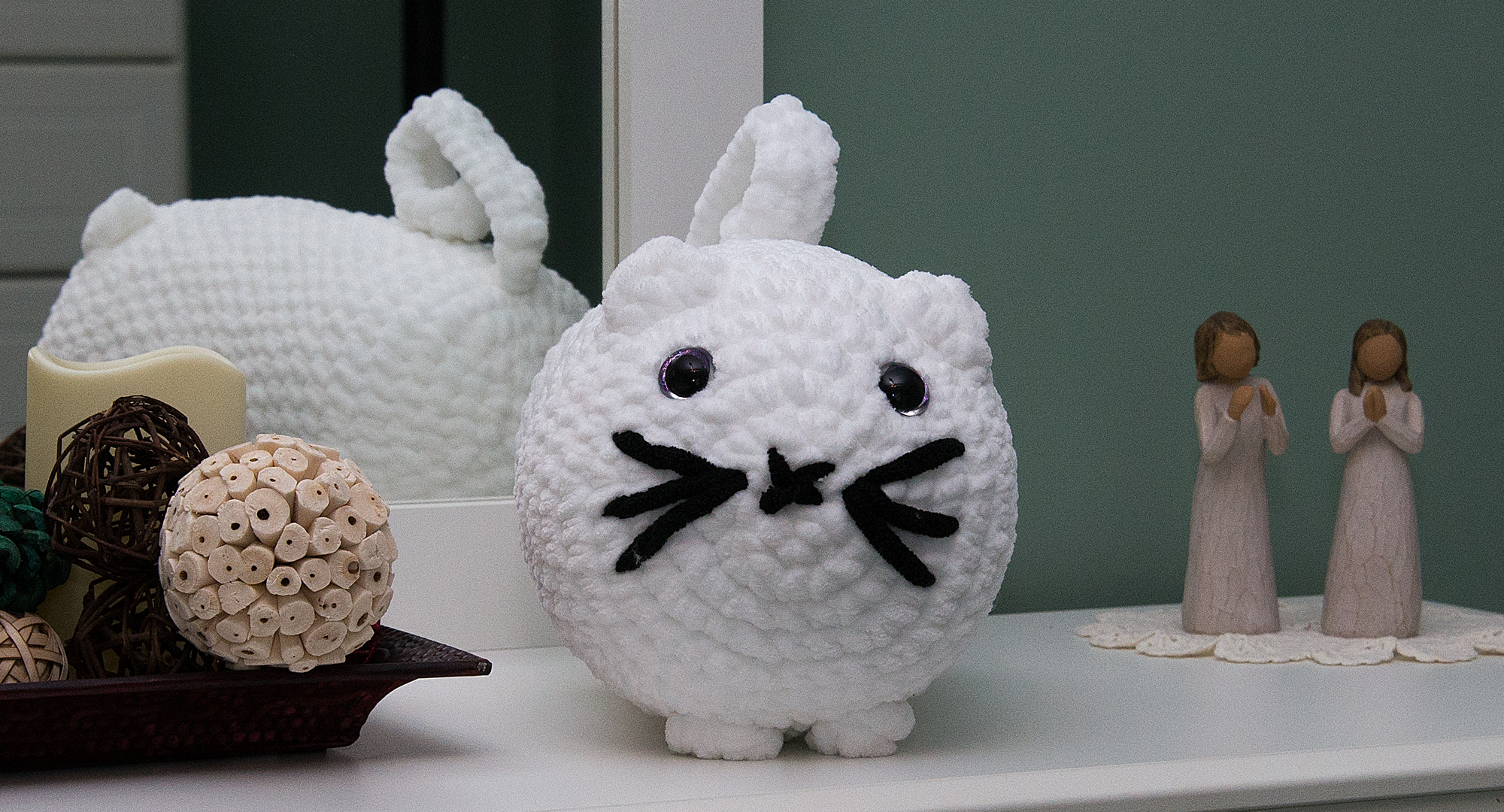 Amigurumi loaf cat
