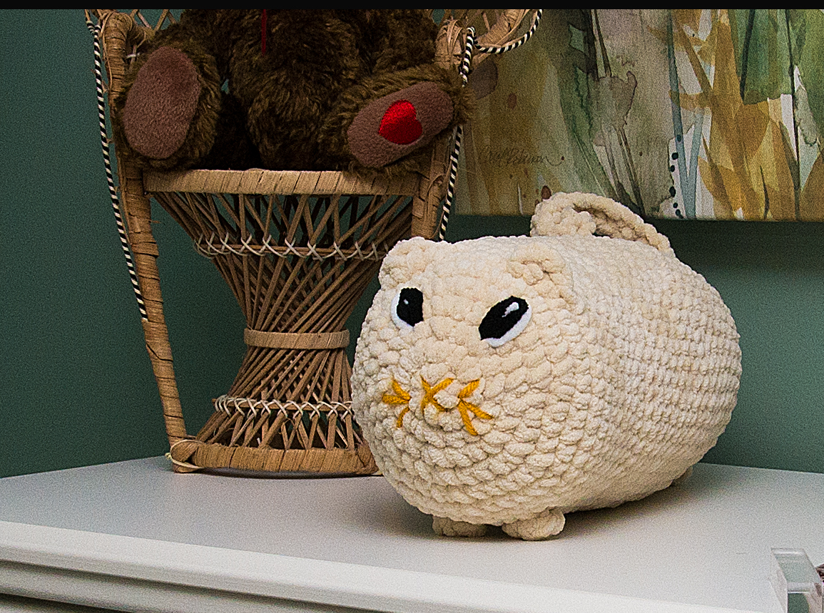 Amigurumi loaf cat